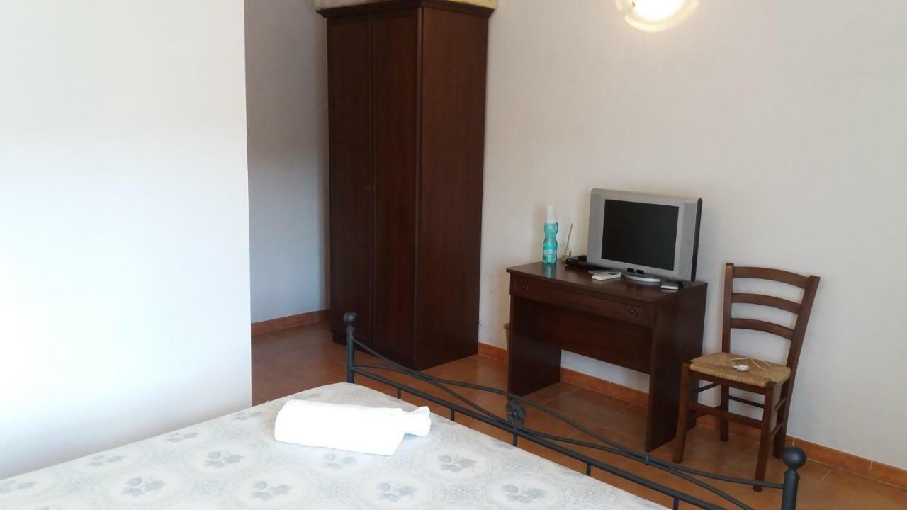 Agriturismo Sa E Padedda Mores Экстерьер фото